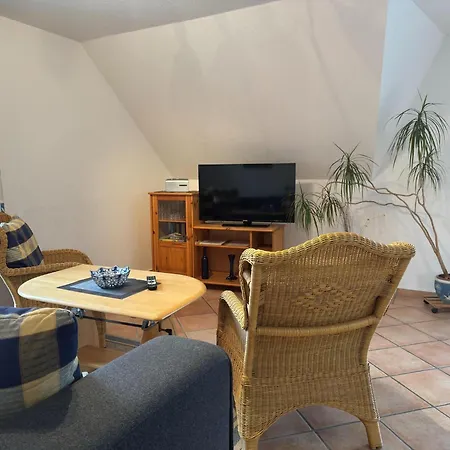 Garden Balcony Stay, Cleaning Included Apartament *
