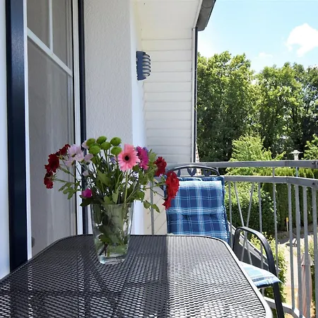 Garden Balcony Stay, Cleaning Included Apartament Graal-Mueritz